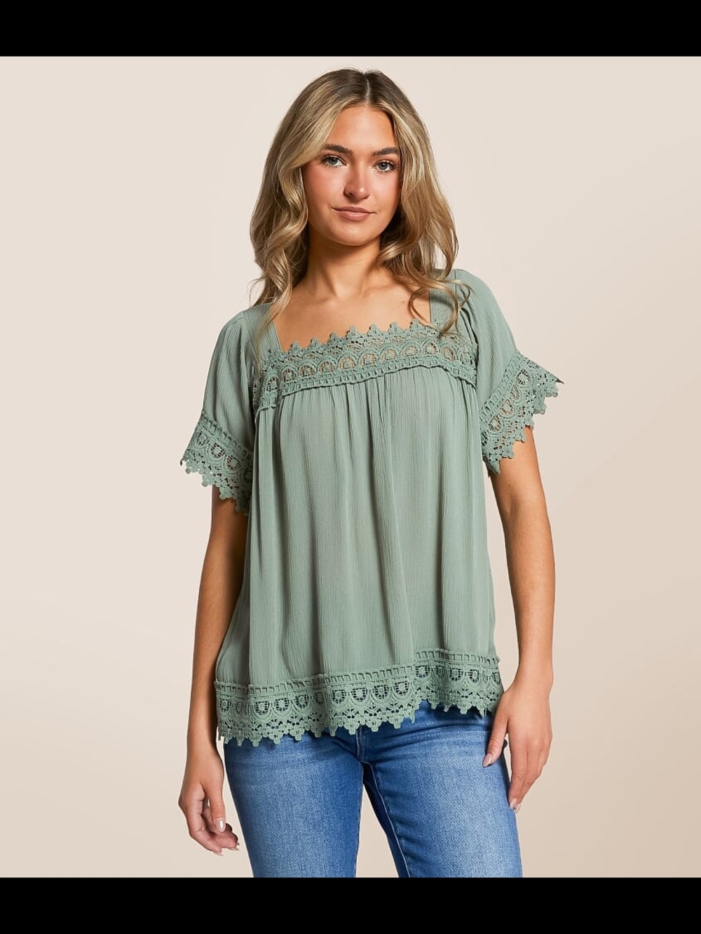 Daytrip Crochet Flowy Top NWOT large